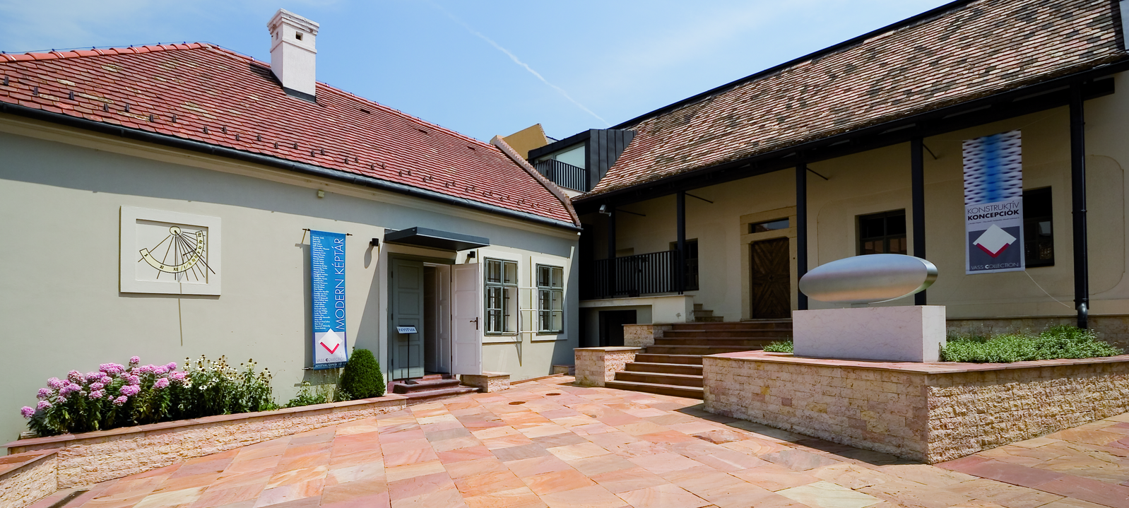 Modern Art Gallery - Vass László Collection